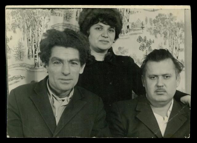 Песя с мужем и другом мужа, 1970-е